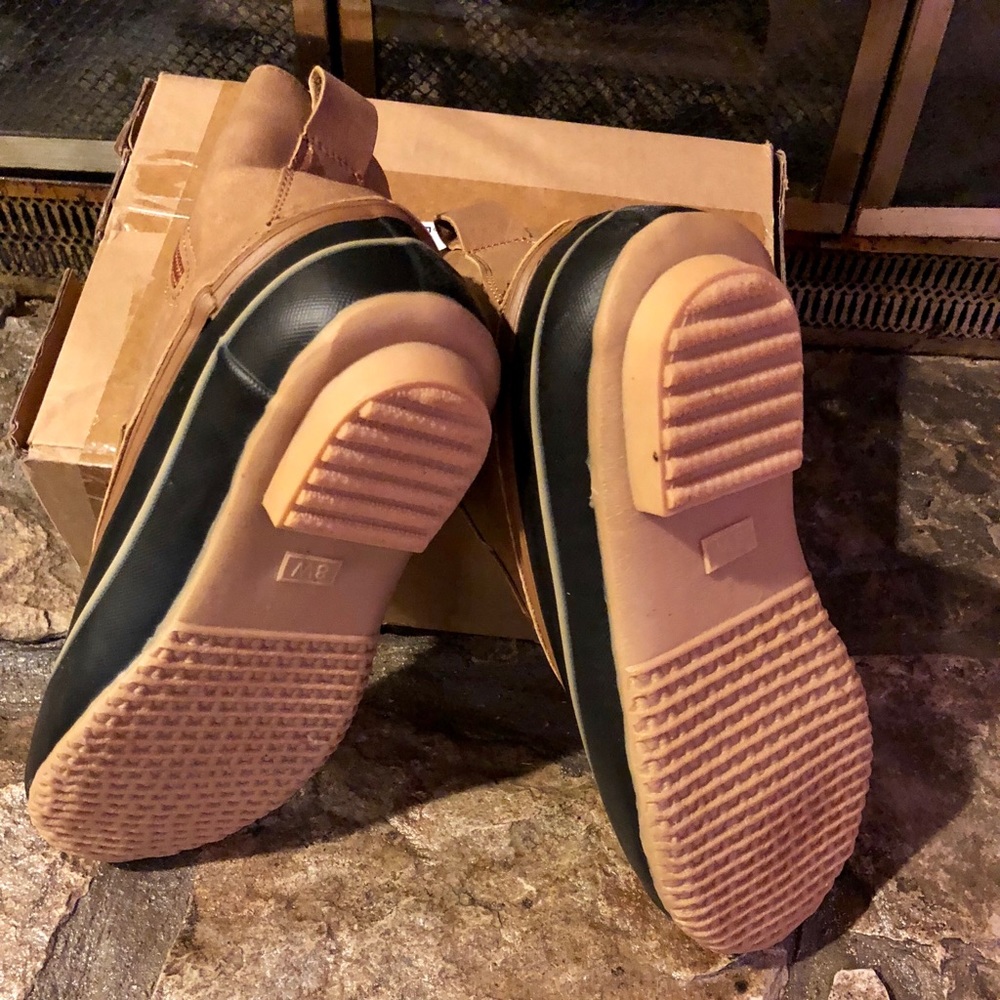 Comfortview New in Box Waterproof Ankle Boot - Picture 4 of 4